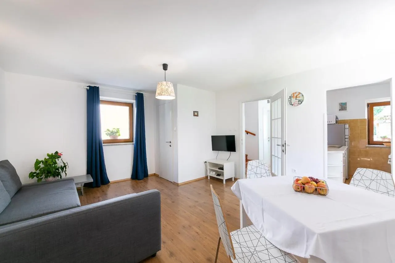 Villa Vito Kaštelir Kroatien